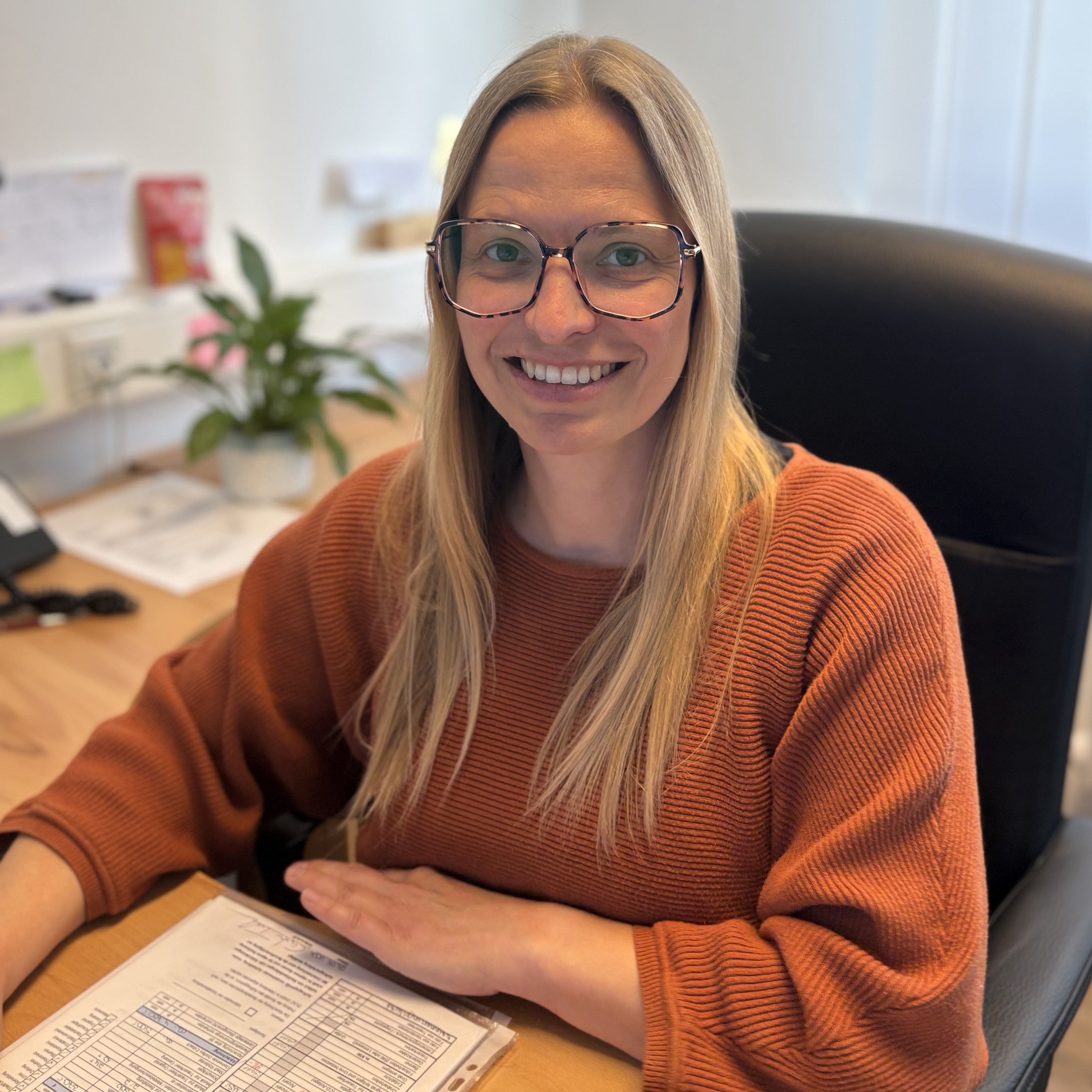 Esther Dehler Image